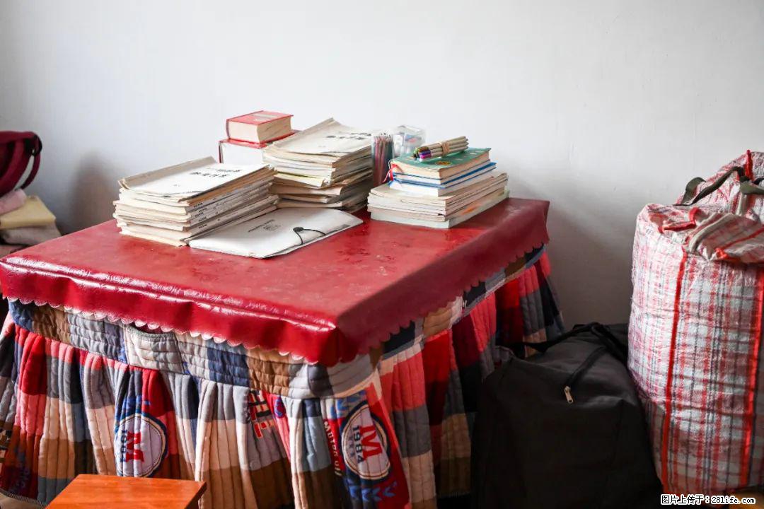 全网追的“扁担女孩”,找了一份暑假工,时薪12元 - 北海生活资讯 - 北海28生活网 bh.28life.com